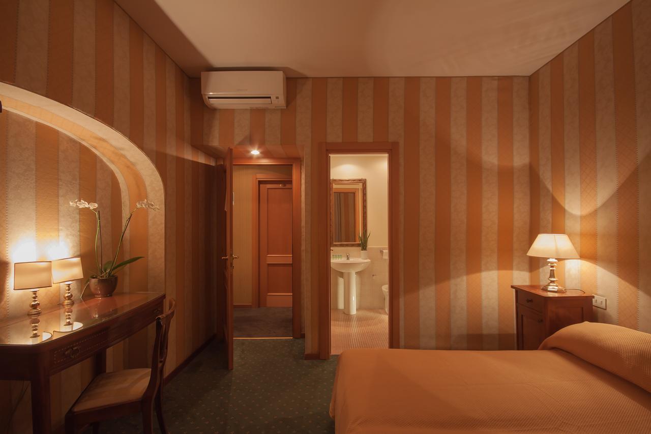 Orange Garden B&B Рим Экстерьер фото